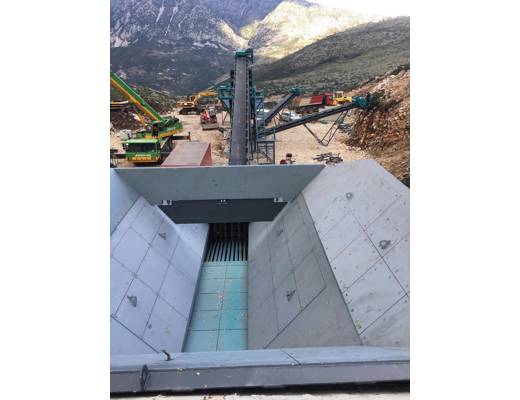 Constmach Besleyici Bunker Besleyici Bunker İş Makineleri : Titreşimli Besleyici Bunker Stoktan Teslim