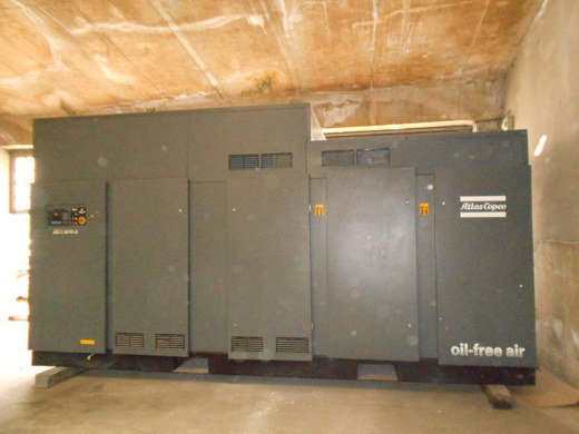 Atlas Copco 2005 İş Makineleri : ATLAS COPCO KOMPRESÖR ZH-10000-6-7PL