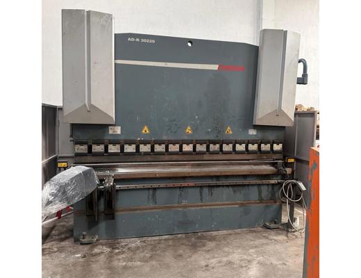 3X220 ABKANT PRES İş Makineleri : DURMAZLAR MARKA 3MT 220 TON CNC HİDROLİK ABKANT PR