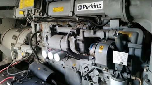 Perkins Perkins,  880 kVA PERKİNS MOTOR STAMFORT ALTERNATÖR 