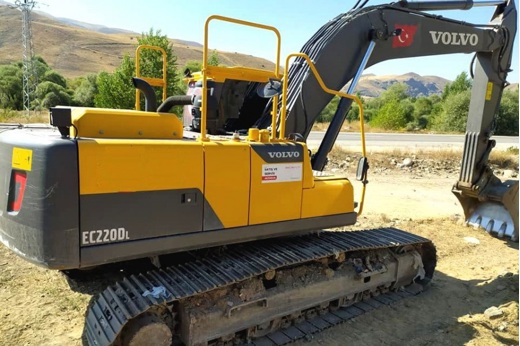 Volvo VOLVO EC 220 DL PALETLİ ESKAVATOR İş Makineleri : 2022 VOLVO EC 220 DL-ORJİNAL-0532 303 0550