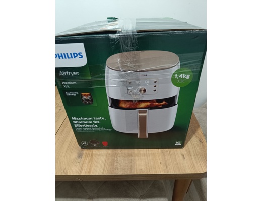 Philips  2023 airfryer Philips  Elektronik Eşya : temiz az kullanılmış 