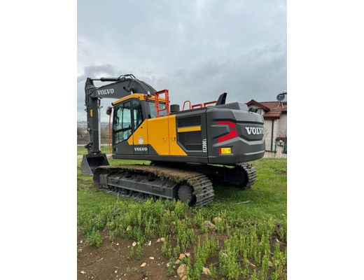 Volvo VOLVO EC 200 EL PALETLİ ESKAVATOR İş Makineleri : 2024 VOLVO EC 200 EL.OTO.YAĞLAMALI-0532 303 0550