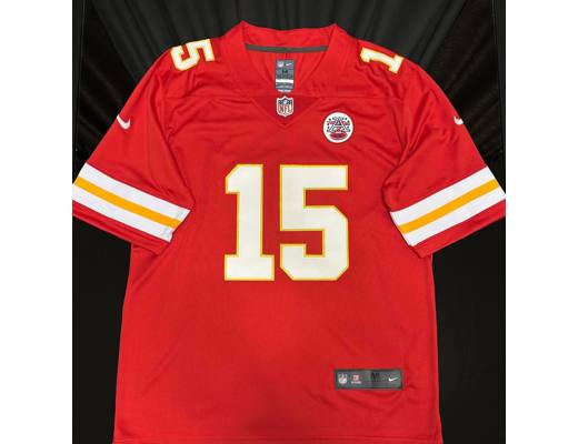 Koleksiyon : NFL JERSEY PATRICK MAHOMES #15 El İmzalı BAS COA