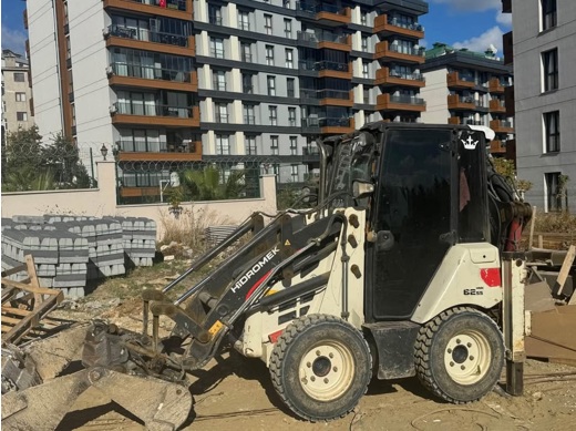 Hidromek HMK 62-SS MİNİ BEKO LODER İş Makineleri : 2012 HİDROMEK 62 SS-ORJİNAL-0532 303 0550