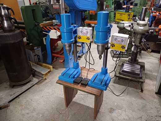 4388 Elektirikli Perçin Presi 2500kg/mm2 Presmak İş Makineleri : PRESMAK 2 TON ELEKTRİKLİ PERÇİN PRES