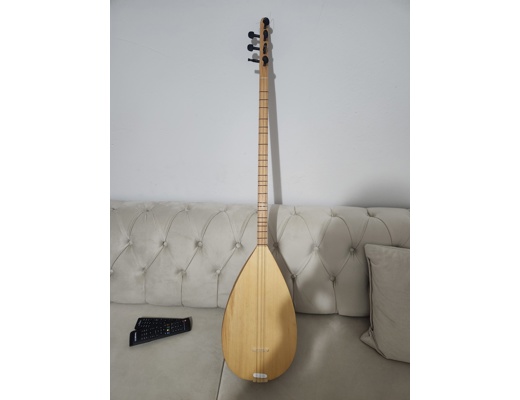 Müzik Aletleri : uzun sap saz bağlama