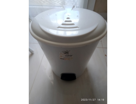 be home 12 litre pedallı cöp kovası