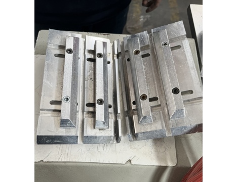 İş Makineleri, Kesme Makinaları (Pvc), Seçmak Marka, Pvc Makinaları , Seçmak Pvc Çıta Kesme Makinası Ayarlı Kalıplı