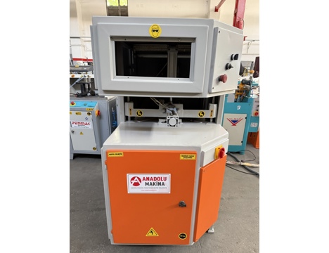 İş Makineleri, Temizleme Makinaları (Pvc), Anadolu Makina , Pvc Makinaları , Pvc Köşe Temizleme Makinası 6 Seri