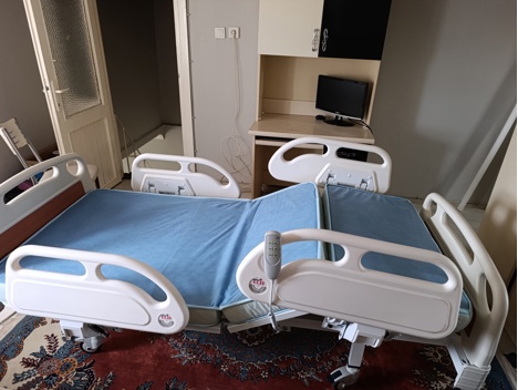 Dükkan, Ofis Eşyaları, Eczane Malzemeleri, Hasta Yatağı