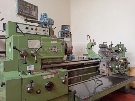 İş Makineleri, Torna (Metal), Sn50c, Üniversal Torna, Dijitalli 1.5 Metre Full Takım Tezsan Tos Torna
