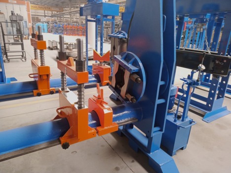 İş Makineleri, Metal Kesme Makinaları, Hidrolik Pres