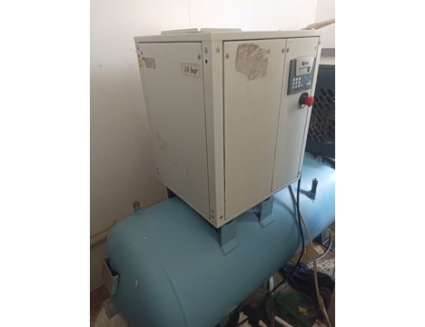 İş Makineleri, Komsan, Vek 10 500 Litre , Vidalı Kompresör , Sessiz Kompresör
