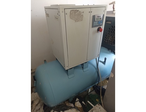İş Makineleri, Komsan, Vek 10 500 Litre , Vidalı Kompresör , Sessiz Kompresör