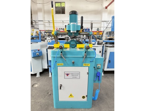İş Makineleri, Freze Makinaları (Pvc), Yılmaz Marka , Alüminyum Makinaları , Yılmaz Pvc Alüminyum Üçlü Kolyeri Delme