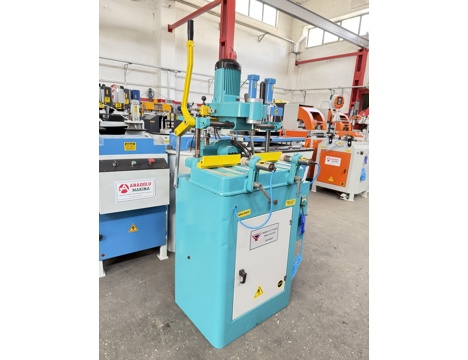 İş Makineleri, Freze Makinaları (Pvc), Yılmaz Marka , Alüminyum Makinaları , Yılmaz Pvc Alüminyum Üçlü Kolyeri Delme