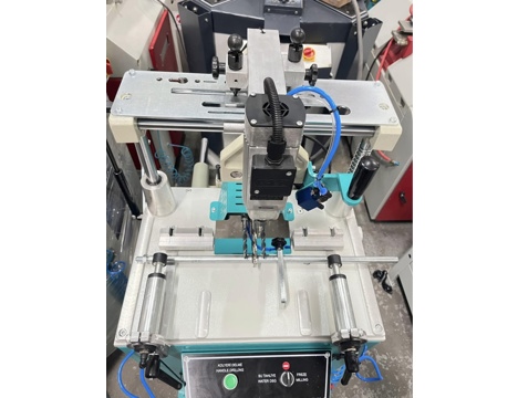 İş Makineleri, Freze Makinaları (Pvc), Alüminyum Üçlü Kolyeri Delme Freze Yüksek Frekansı
