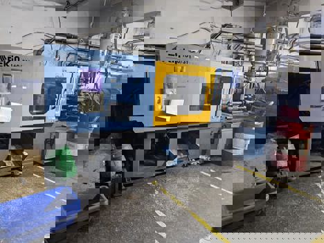 İş Makineleri, Plastik Ejeksiyon Makinaları, 160 Ton 2010 Model Plastik Enjeksiyon Makine