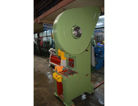 İş Makineleri, Pres (Metal), 35 Tonluk Eksantrik Pres Sıfır