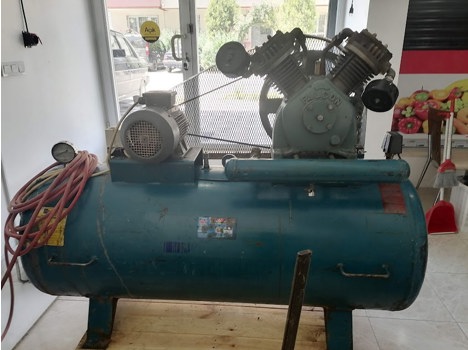 İş Makineleri, 500 Lt 10 Bar , Kompresör Makinası 500 Lt Falcon Çift Kafa 7.5 Hp
