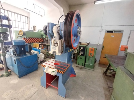 İş Makineleri, Pres (Metal), 35 Ton Çelik Gövde Eksanterik Pres
