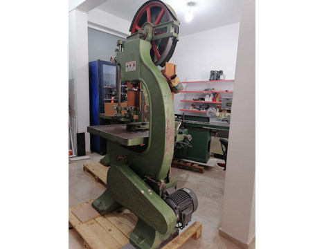 İş Makineleri, Güner Makina , Şerit Testere Makinası 60 Lık Güner Çok Temiz