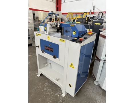 İş Makineleri, Alıştırma Makinaları (Pvc), Özgenç Marka, Alüminyum Makinaları , Özgen Marka Alüminyum Pvc Otomatik Kertme Oto