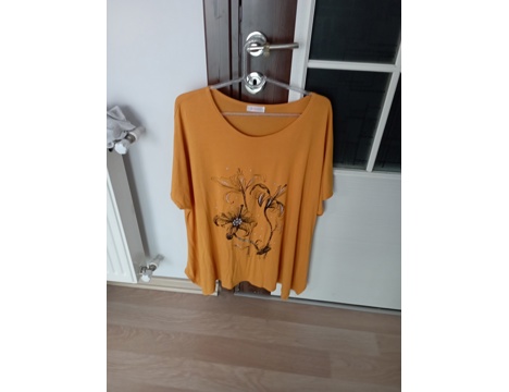 Giyim Eşyası, Bayan T-Shirt, Body, Xl Beden , Büyük Beden Tişörtler