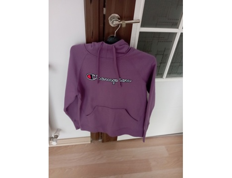 Giyim Eşyası, Bayan Sweatshirt, Pool&Bear /Champion, M , Bayan Siviti , Farklı Renklerde Bayan Sweati
