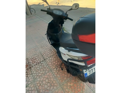 Vasıta, Rks Rosewood Scooter