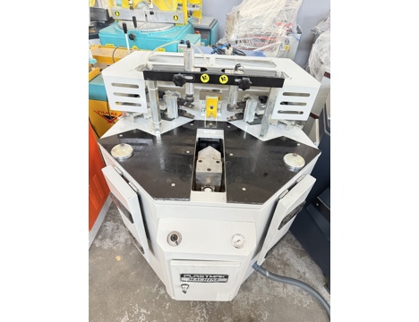 İş Makineleri, Diğer Pvc Makinaları, Alüminyum Makinaları , Plastmak Marka Alüminyum Köşe Presi Pnömatik