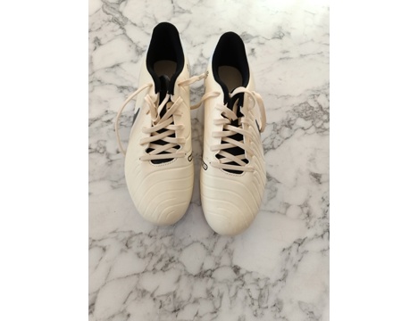 Giyim Eşyası, Diğer Giyim Eşyaları, Nike Tiempo Legend 10 Krampon