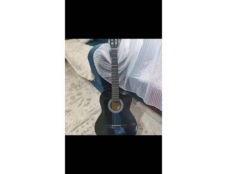 Müzik Aletleri, Sıfır Kullanılmamış Gitar