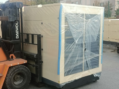 İş Makineleri, Perkins, Kabinli/Kabinsiz, 220Kva Jeneratör Dizel Otomatik Kabinli Jeneratör