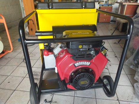 İş Makineleri, Jeneratör, 0541 548 70 78, Orjinal Aksa 13,5 Kva 220 ve 380 Cıkışlı Marşlı