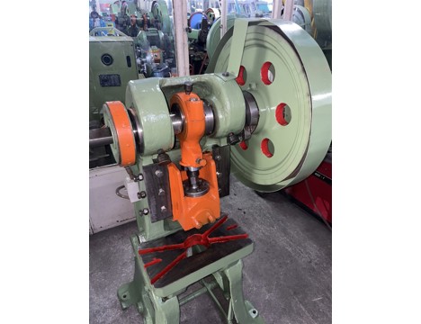 İş Makineleri, Pres (Metal), 10 Tonluk Eksantrik Pres Tezgahı