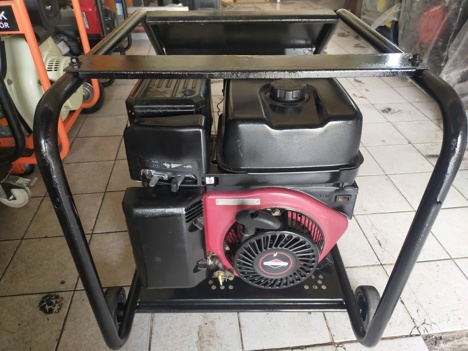 İş Makineleri, Jeneratör, 0541 548 70 78, Orjinal Aksa 8 Kva 220 ve 380 Cıkışlı