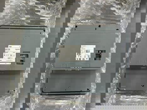İş Makineleri, Diğer Elektrik Malzemeleri, Schneider, Ipc, Schneıder Hmıet6500 10.1 İnç Hmi Orjinal Kutusunda