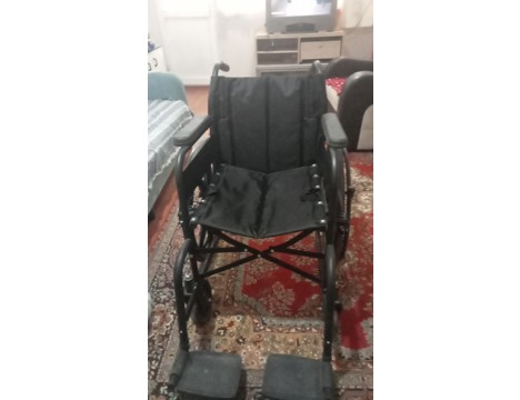 Diğerleri, Kategorisi Olmayan Her Şey, 2025, Tekerlekli Sandalye, Acil Sahibini Bekliyor