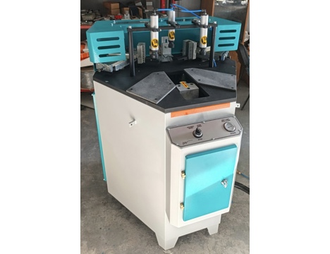 İş Makineleri, Diğer Pvc Makinaları, Anadolu Makina , Alüminyum Makinaları , Alüminyum Köşe Presi Pnömatik Yeni Anadolu Makin