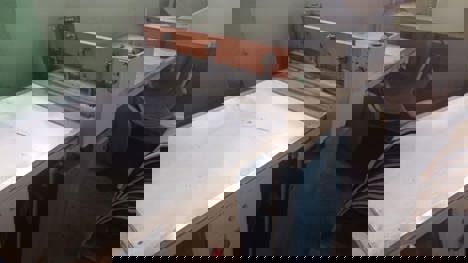 İş Makineleri, Kesim Makinaları (Tekstil), Kartela Kesim Makinası