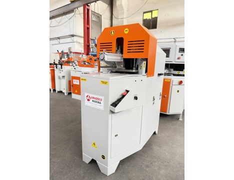 İş Makineleri, Temizleme Makinaları (Pvc), Pvc Makinaları , Risus Marka Pvc Köşe Temizleme Makinası