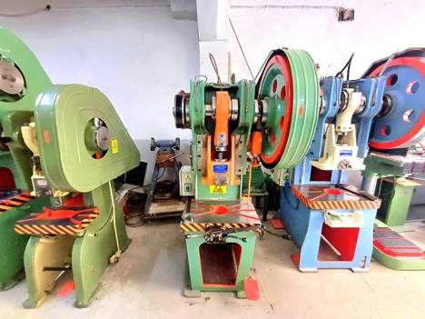 İş Makineleri, Pres (Metal), 35 Ton Yüce Makina Eksantrik Pres
