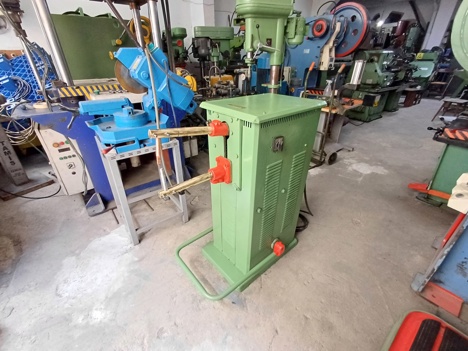 İş Makineleri, Punta Makinaları (Metal), 10 Kva Baykal Punta Kaynak Makinası