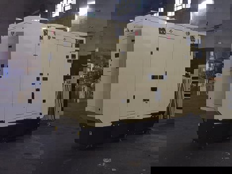 İş Makineleri, 2025, Tmg Ricardo Motor 165 Kva Dizel Kabinli Jeneratör