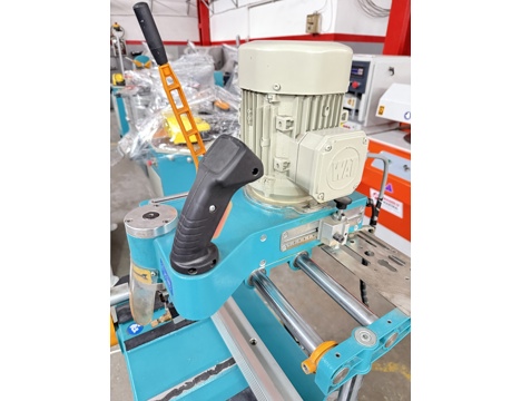 İş Makineleri, Freze Makinaları (Pvc), Yılmaz Marka, Alüminyum Makinaları , Yılmaz Fr 221 S Alüminyum Kopya Freze Makinası