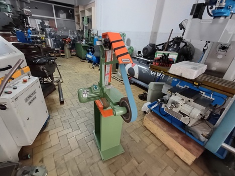 İş Makineleri, Taşlama Makinaları, 2000 / 50, Can Makina Üçgen Şerit Bant Zımpara