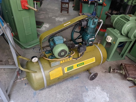 İş Makineleri, 100 Lt, Bosan 100 Litre Hava Kompresör