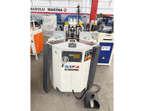 İş Makineleri, Diğer Pvc Makinaları, Apex — İ A, Alüminyum Makinaları , Özçelik Apex-I A Alüminyum Köşe Presi Yeni 2023